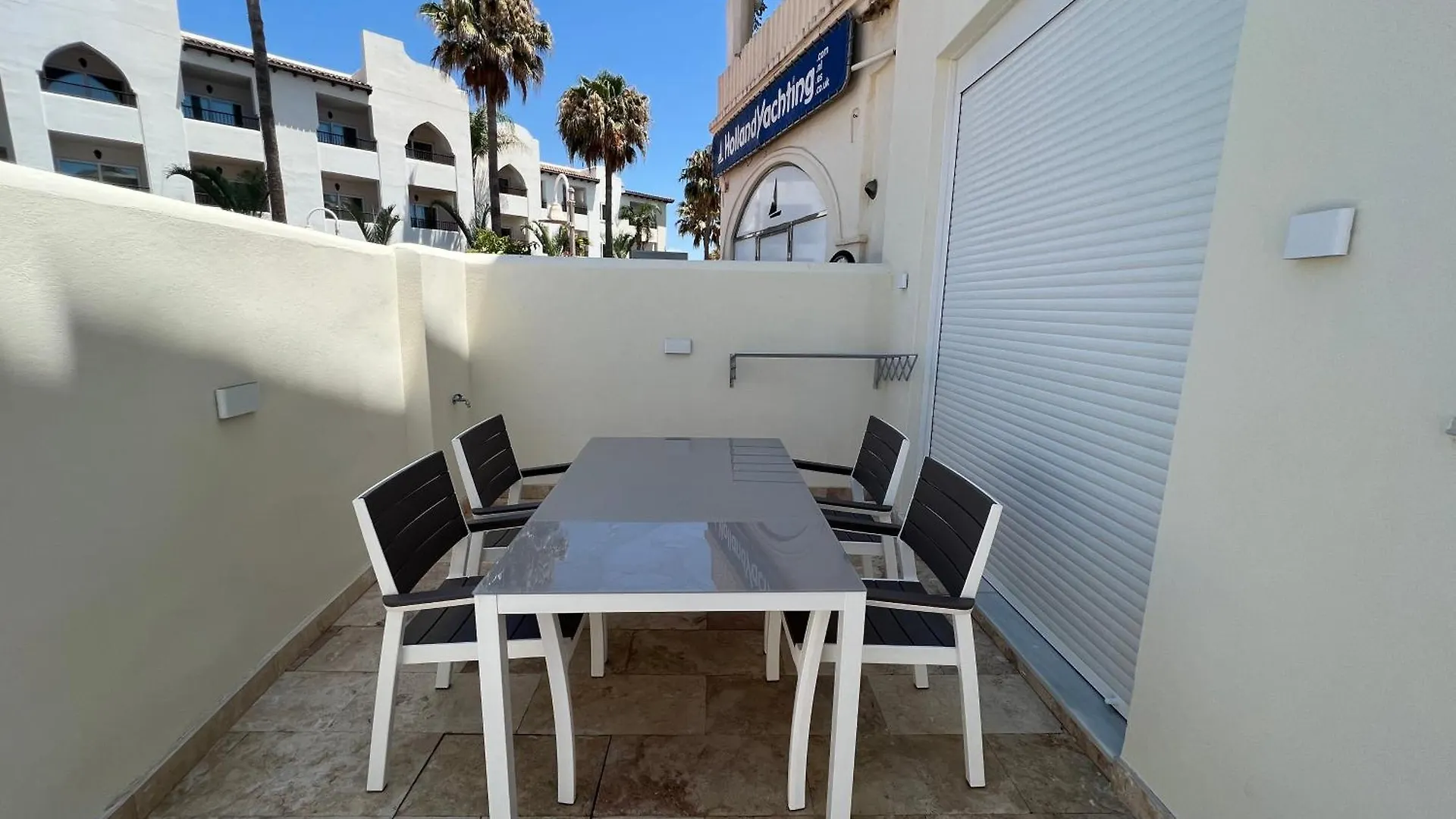Atlantis Home Puerto Marina - 1 Minuto De La Playa Benalmádena