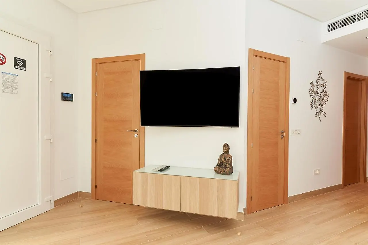 Apartment Atlantis Home Puerto Marina - 1 Minuto De La Playa Benalmadena Spain
